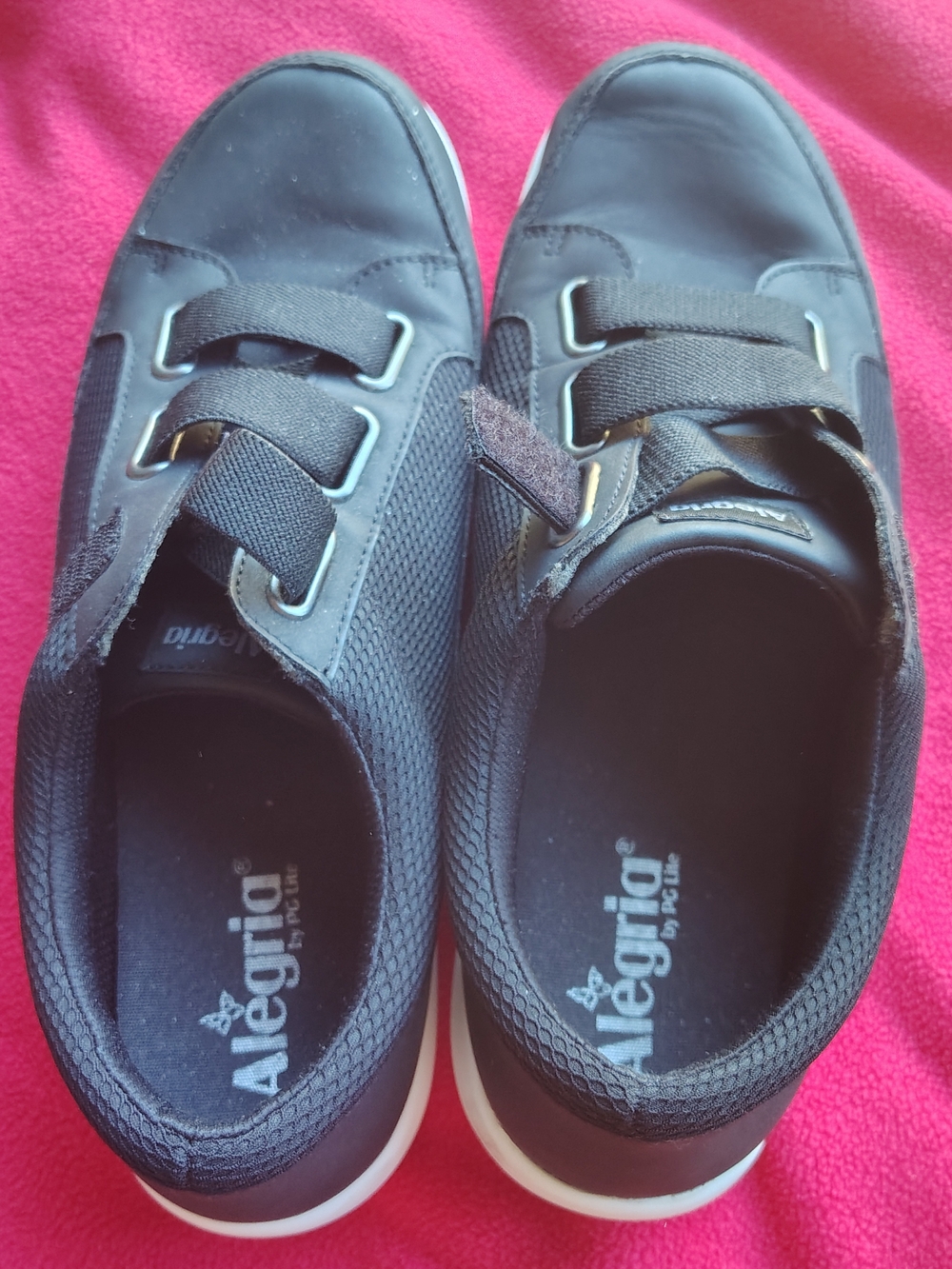 Size 42 Alegria Women’s Black Slip-On Sneakers with Elastic Straps